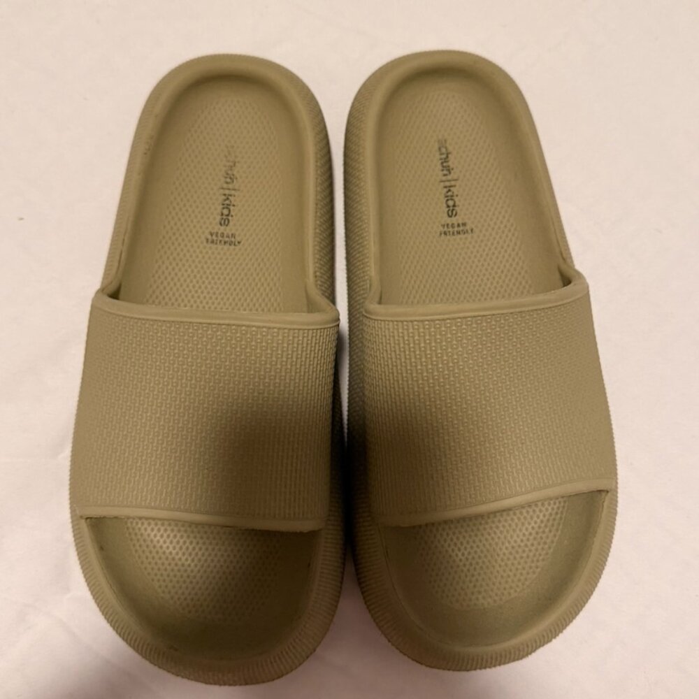 Shuch Kids Khaki Slide Sandals – UK Size 4 – Vegan Friendly Summer Sliders